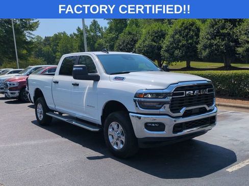 Certified 2026 RAM 2500 Big Horn AWD/4WD image 7