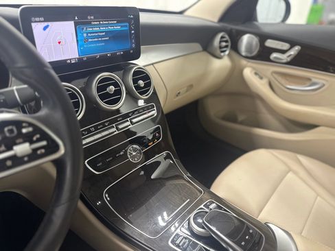 Used 2019 Mercedes-Benz C 300 C 300 4MATIC Sedan 4D image 23