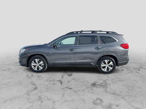 Used 2019 Subaru Ascent Premium image 5