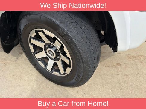 Used 2023 Toyota 4Runner TRD Off-Road Premium w/ Moonroof Package AWD/4WD image 27