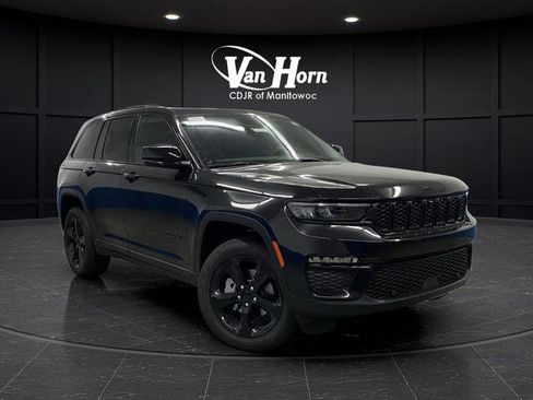 New 2025 Jeep Grand Cherokee Limited w/ Luxury Tech Group II AWD/4WD image 44