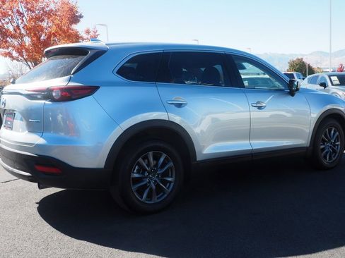 Used 2022 MAZDA CX-9 Touring image 5