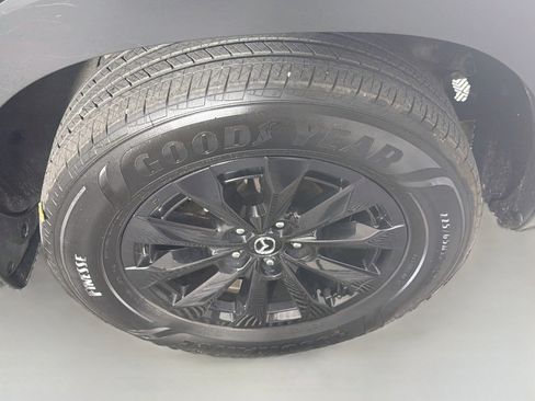 Used 2025 MAZDA CX-50 AWD 2.5 Hybrid w/ Premium Pkg image 11