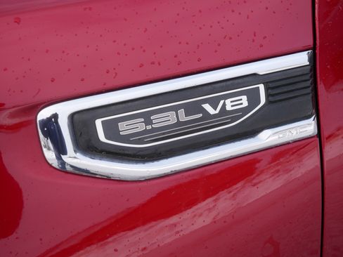 Used 2021 GMC Sierra 1500 SLE w/ Preferred Package image 17