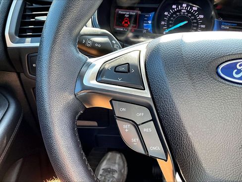 Used 2022 Ford Edge SEL w/ Convenience Package AWD/4WD image 22