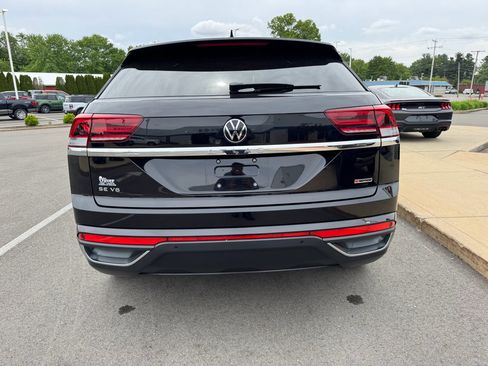 Used 2022 Volkswagen Atlas Cross Sport SE AWD/4WD image 7