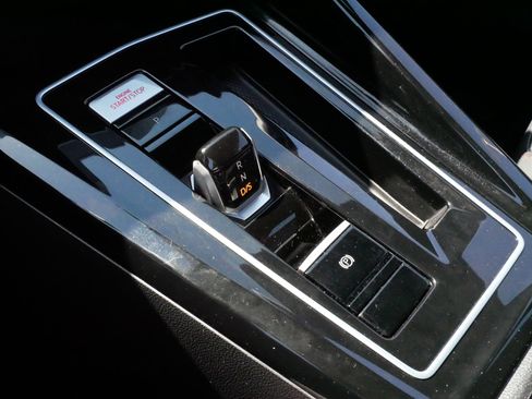 Used 2023 Volkswagen GTI Autobahn image 24