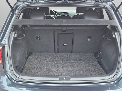 Used 2020 Volkswagen GTI S image 18