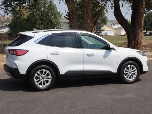 Used 2020 Ford Escape SE AWD/4WD image 4