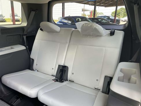 New 2026 Hyundai Santa Fe SE AWD/4WD image 12
