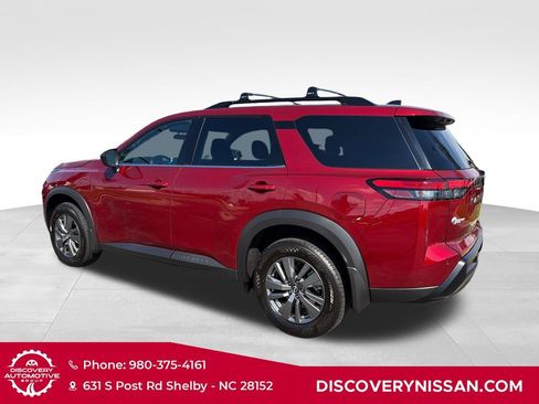 New 2026 Nissan Pathfinder SV w/ Cargo Package FWD image 8