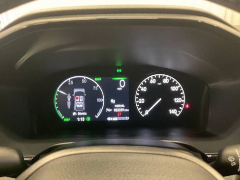Used 2025 Honda CR-V Sport image 2