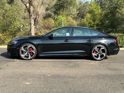 Used 2022 Audi RS 5 Sportback AWD/4WD image 8