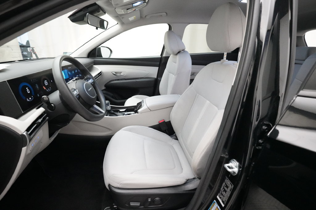 Used 2025 Hyundai Tucson SEL AWD/4WD image 7