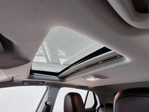 Used 2019 Chevrolet Trax Premier image 6