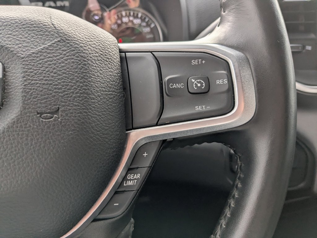 Used 2024 RAM 2500 Big Horn AWD/4WD image 28