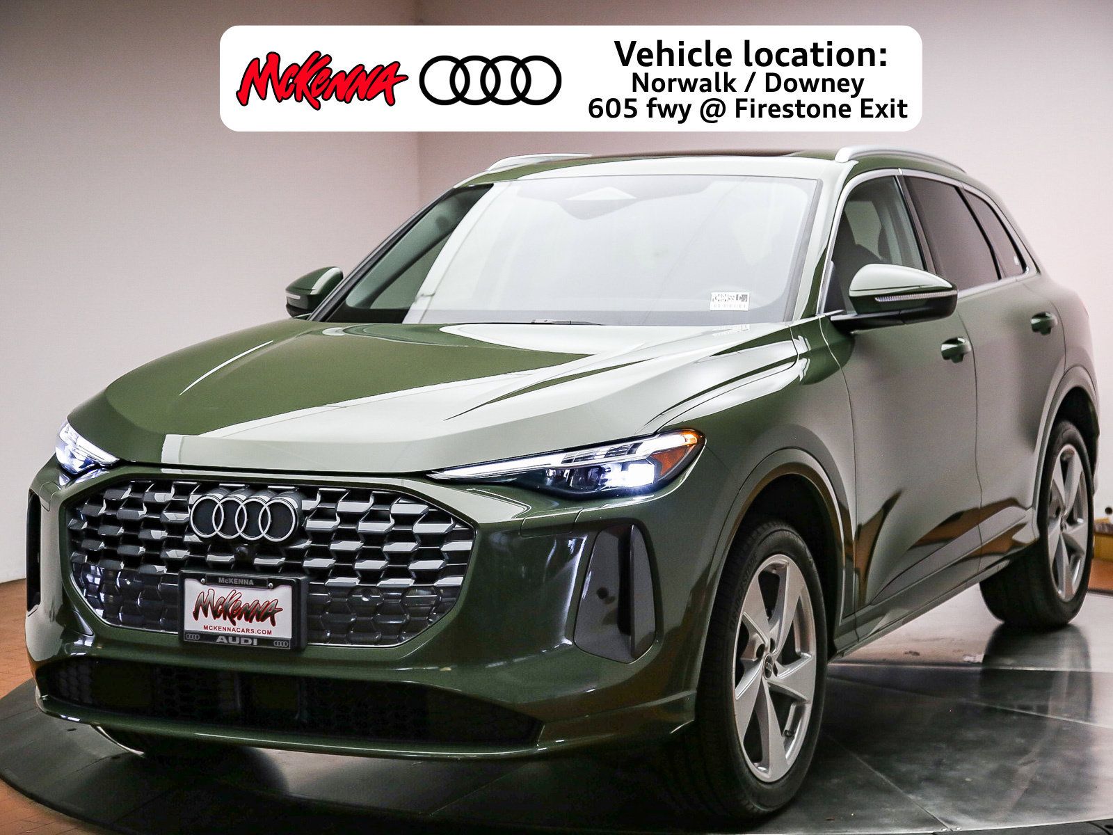 Certified 2025 Audi Q5 Premium Plus AWD/4WD image 1
