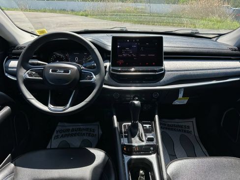 Certified 2022 Jeep Compass Latitude AWD/4WD image 23