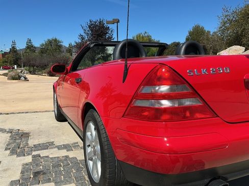 Used 1999 Mercedes-Benz SLK 230 image 16