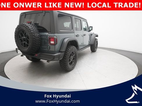 Used 2024 Jeep Wrangler Willys image 33