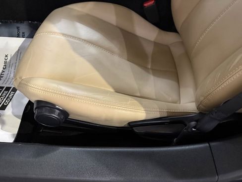 Used 2016 MAZDA MX-5 Miata Grand Touring image 23