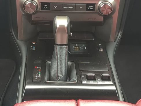 Used 2021 Lexus GX 460 Premium w/ Premium Package image 25