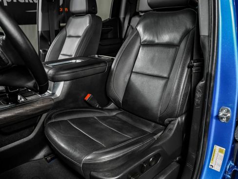 Used 2022 Chevrolet Silverado 1500 LTZ w/ LTZ Premium Texas Edition AWD/4WD image 31