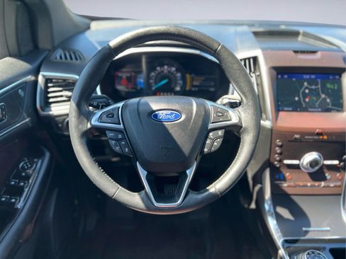 Used 2020 Ford Edge Titanium w/ Equipment Group 301A AWD/4WD image 28