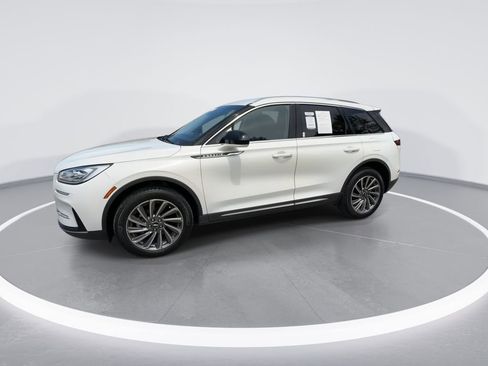 Used 2023 Lincoln Corsair Reserve AWD/4WD image 5