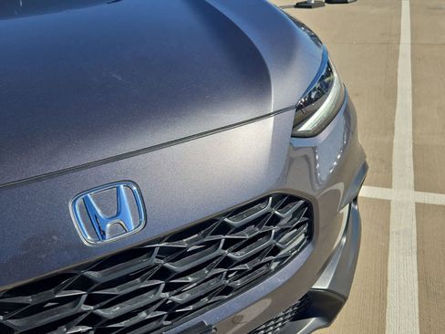 Used 2025 Honda HR-V LX image 10