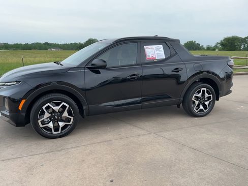 Used 2024 Hyundai Santa Cruz Limited image 4