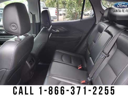 Used 2024 GMC Terrain SLT AWD/4WD image 23