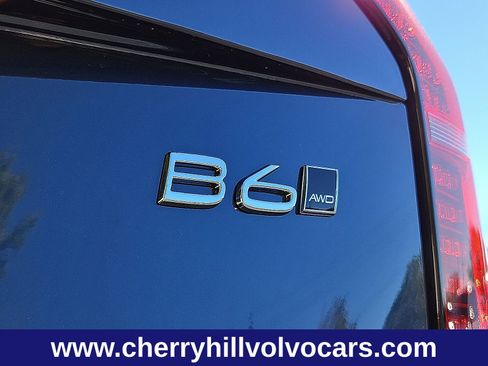 New 2026 Volvo XC90 B6 Plus w/ Protection Package Premier image 6