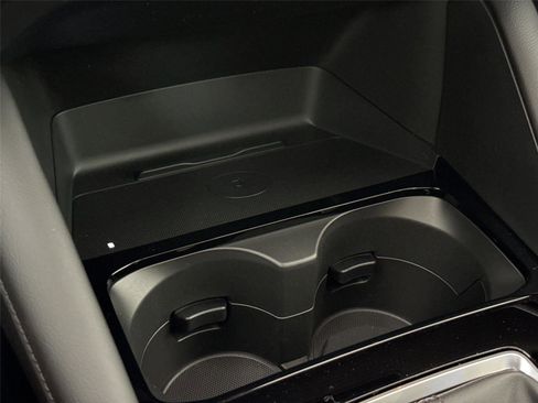 New 2026 MAZDA MAZDA3 Hatchback w/Premium Plus Pkg image 27