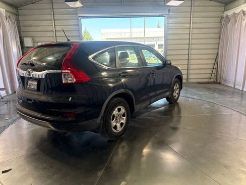 Used 2016 Honda CR-V LX image 4