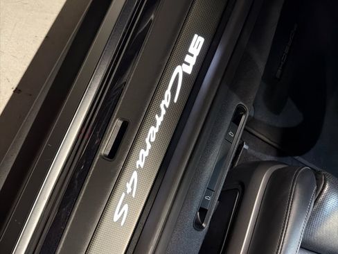 Used 2020 Porsche 911 Carrera 4S image 17