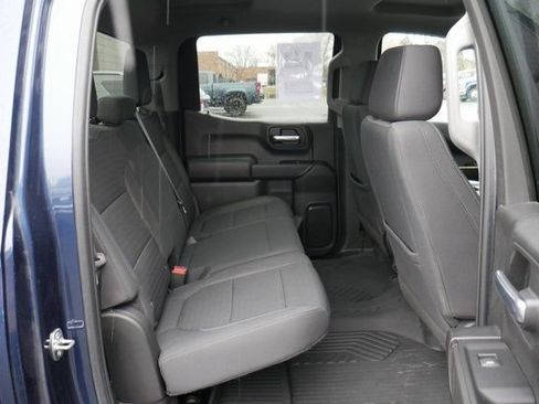 Used 2022 Chevrolet Silverado 1500 LT image 24