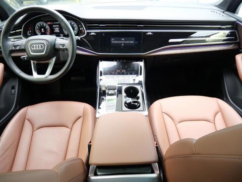 Used 2025 Audi Q7 2.0T Premium Plus AWD/4WD image 33