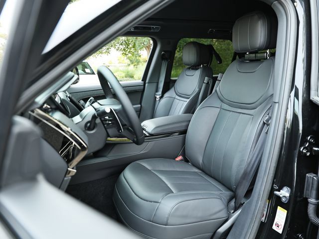 New 2026 Land Rover Range Rover Sport Dynamic SE AWD/4WD image 25