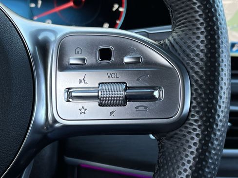 Certified 2023 Mercedes-Benz GLS 450 4MATIC image 31