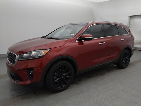 Used 2020 Kia Sorento EX image 2
