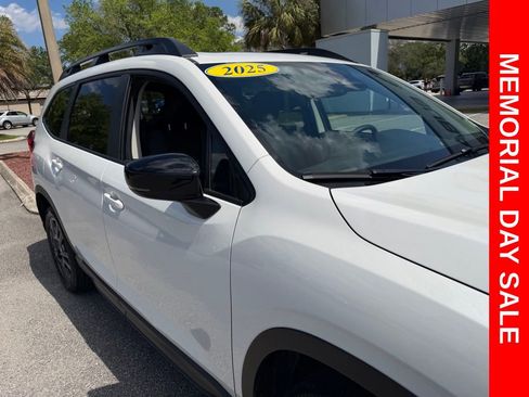 Used 2025 Subaru Ascent Onyx Edition AWD/4WD image 12
