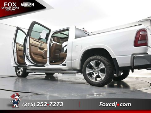 Used 2022 RAM 1500 Laramie AWD/4WD image 39
