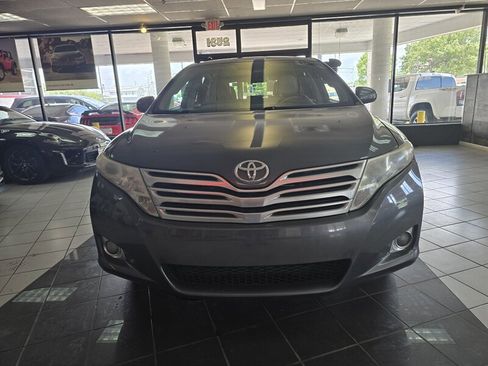 Used 2012 Toyota Venza XLE w/ XLE Premium Pkg FWD image 2