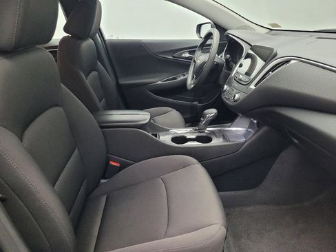 Used 2023 Chevrolet Malibu LT image 21