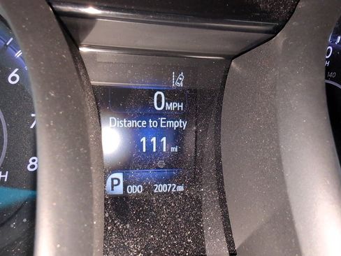 Used 2016 Toyota Avalon Limited image 22