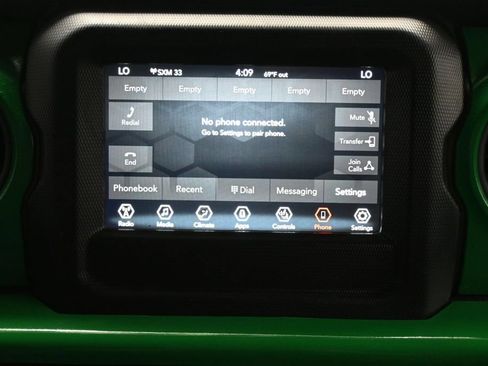 Used 2023 Jeep Gladiator Sport AWD/4WD image 19