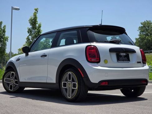 Used 2024 MINI Cooper SE FWD image 29