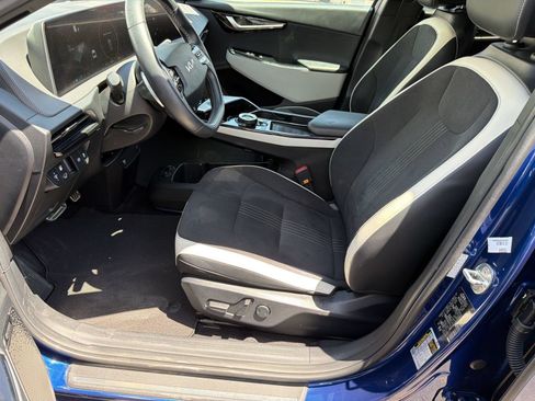 Used 2023 Kia EV6 GT-Line w/ GT-Line Suede Seat Package RWD image 4