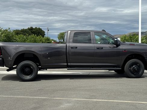 New 2026 RAM 3500 Tradesman AWD/4WD image 3